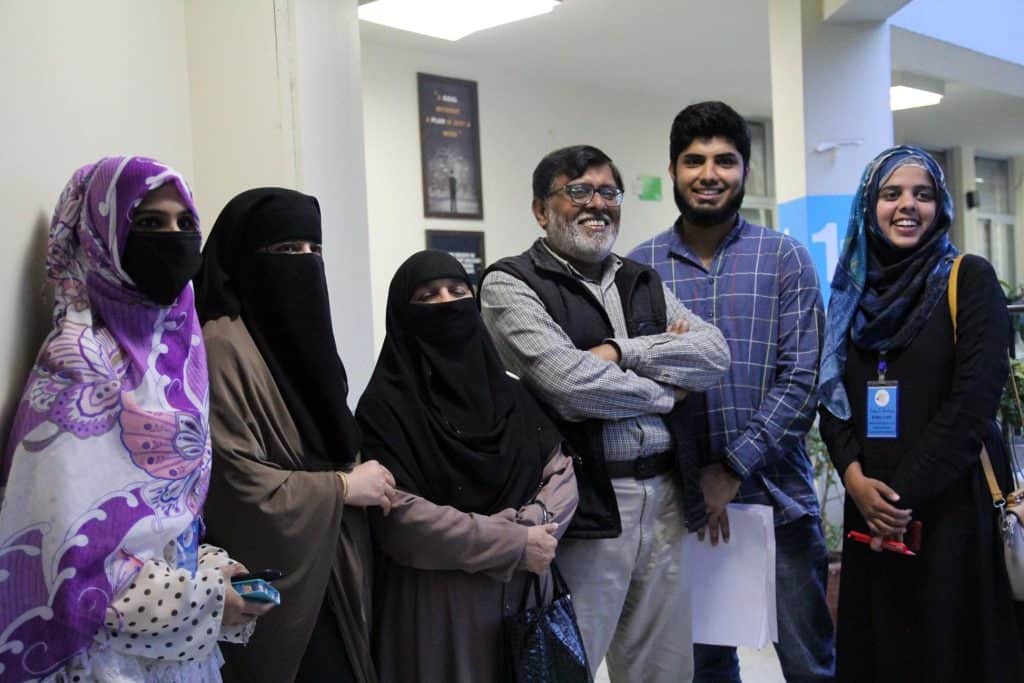Group photo of students and mentors
